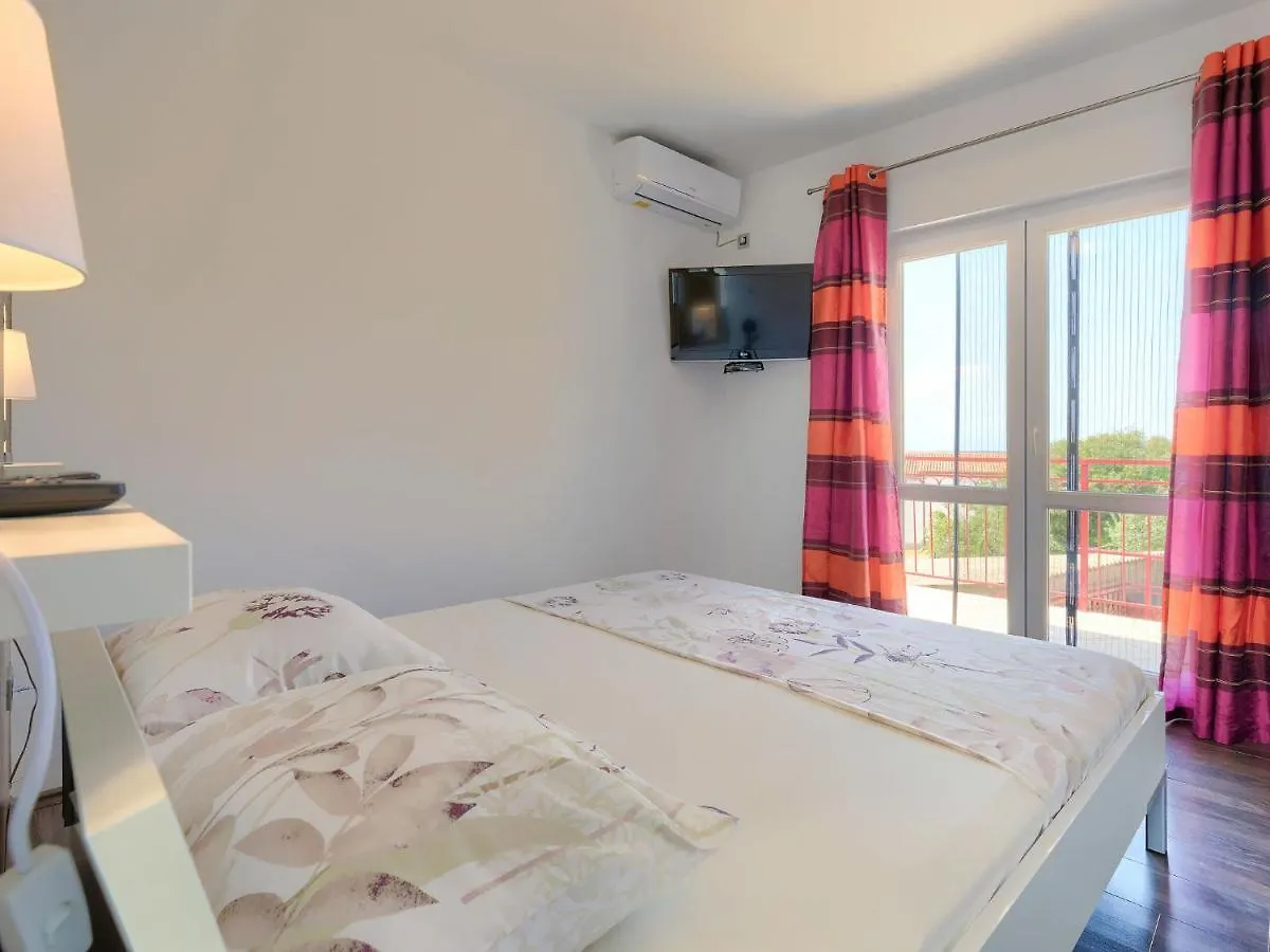 Holiday Home Duje & Mare - Mdn184 By Interhome Liznjan 0*,  Croatia