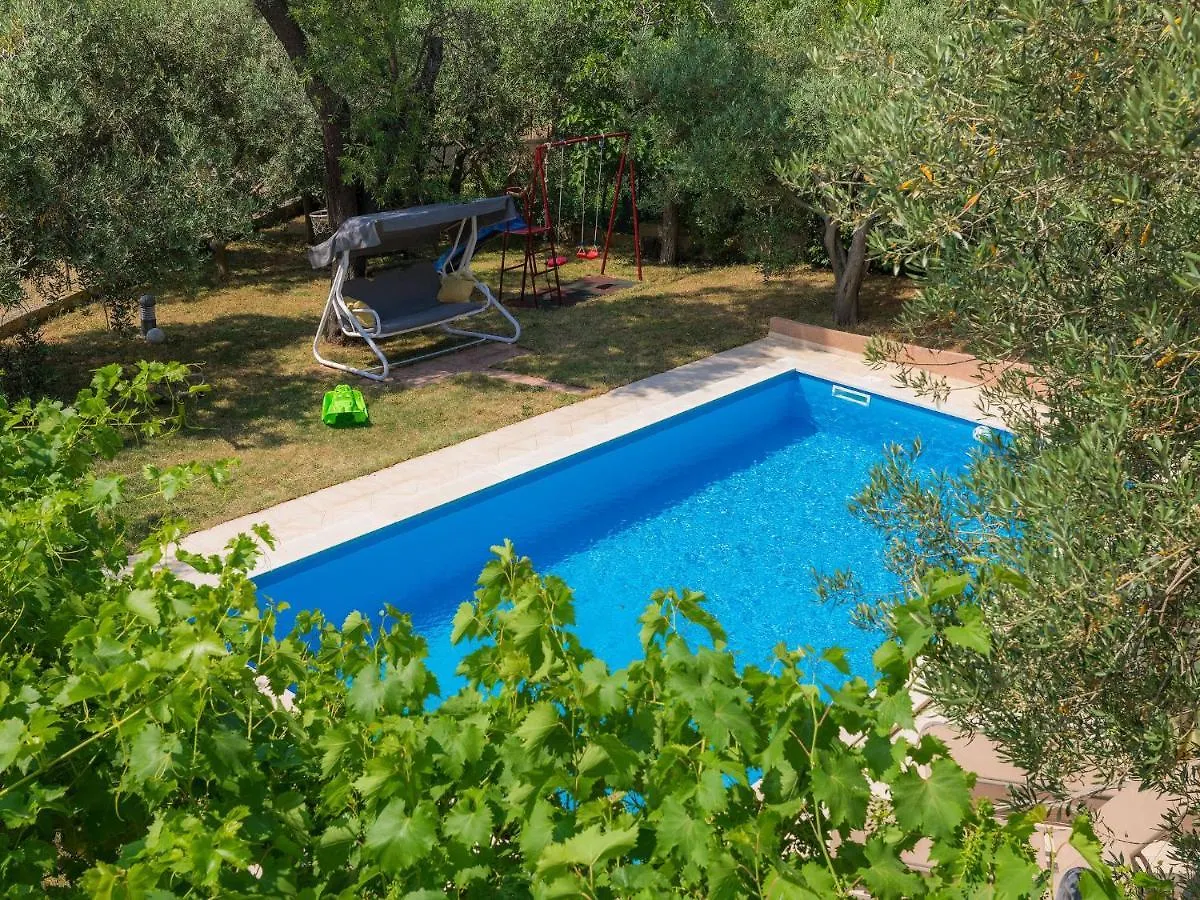 Holiday Home Duje & Mare - Mdn184 By Interhome Liznjan