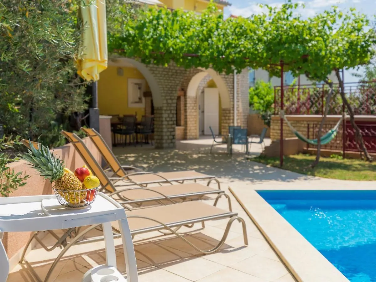 Holiday Home Duje & Mare - Mdn184 By Interhome Liznjan Croatia